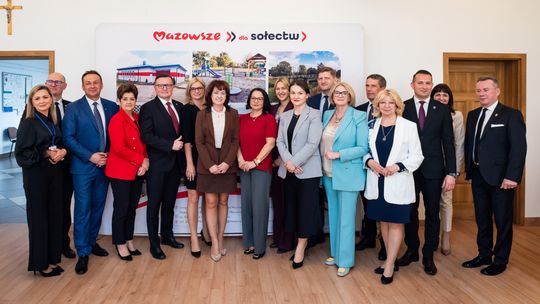 Prawie 4,9 mln zł z budżetu Mazowsza na inwestycje w powiecie garwolińskim Prawie 4,9 mln zł z budżetu Mazowsza na inwestycje w powiecie garwolińskim