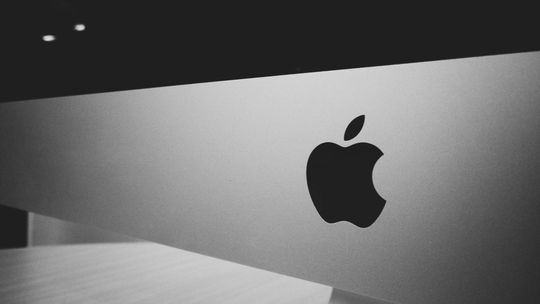 Profesjonalny serwis laptopów i urządzeń Apple w Warszawie – szybka pomoc w razie awarii