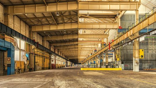 Profile stalowe – solidna podstawa nowoczesnego budownictwa i przemysłu