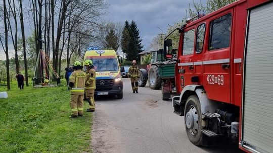 Przejechał mężczyznę ciągnikiem. Był pod wpływem alkoholu