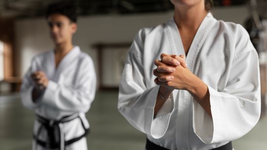 Przewodnik po treningach karate w Warszawie: jak zacząć i rozwijać swoje umiejętności Przewodnik po treningach karate w Warszawie: jak zacząć i rozwijać swoje umiejętności