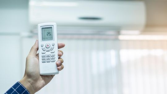 Przewodnik po wyborze i montażu klimatyzacji w Garwolinie: jak zapewnić komfort i efektywność zabiegów chłodzenia