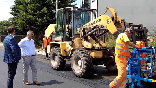 Rekordowe pieniądze na drogi powiatowe [wideo]