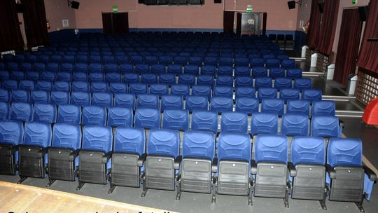 Rozsiądź się wygodnie! Nowe fotele w CSiK Rozsiądź się wygodnie! Nowe fotele w CSiK