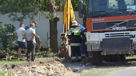 Rozszczelniona rura z gazem w Woli Rębkowskiej