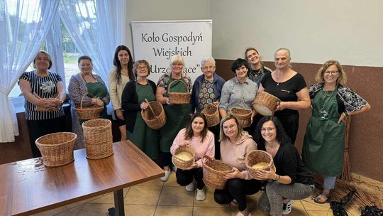 Śladami dawnego rzemiosła, czyli międzypokoleniowe warsztaty wyplatania wikliny w Jaźwinach