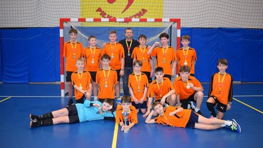 Srebrny medal piłkarzy ręcznych z Górzna na zawodach międzypowiatowych