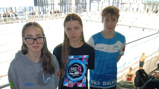 Trójka  zawodników Delfina na Grand Prix Polski w pływaniu