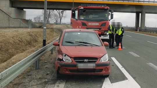 Ukrainka zasnęła na S17. Wypadek na ekspresówce