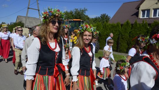 Uroczyście zakończyli żniwa w Puznówce