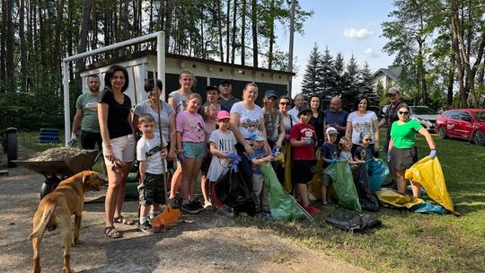 Urzekająca akcja sprzątania małej ojczyzny