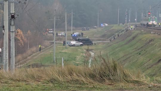 Uszkodzony tor. Mieszkańcy słyszeli wybuch. W akcji ABW Uszkodzony tor. Mieszkańcy słyszeli wybuch. W akcji ABW