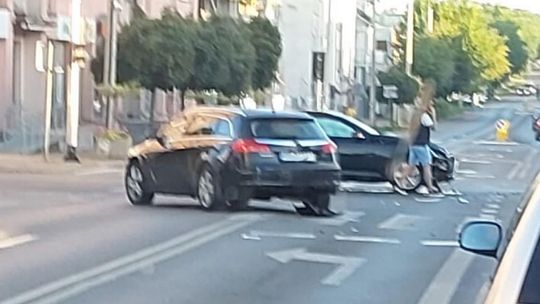 Wjechał na czerwonym na głównych światłach w Garwolinie