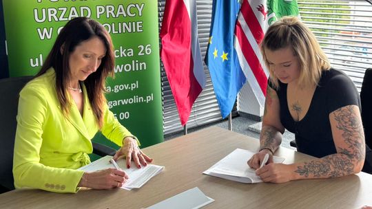 Wsparcie dla biznesu i szkoleń w Garwolinie – podpisano 38 umów