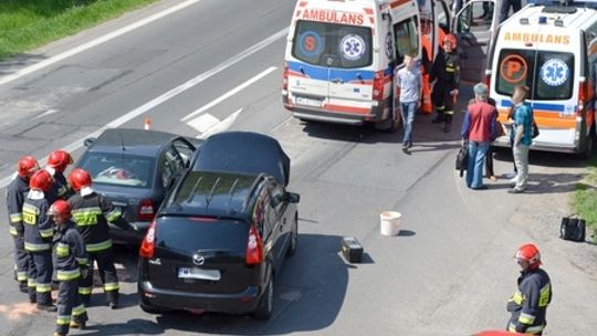 Wypadek na DK 17. Pijany wyciągnął kluczyki ze stacyjki