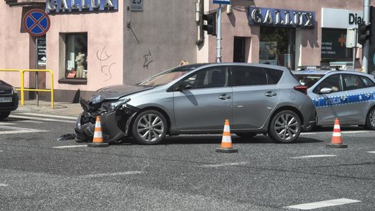 Wypadek na głównym skrzyżowaniu