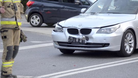 Wypadek na skrzyżowaniu z drogą krajową