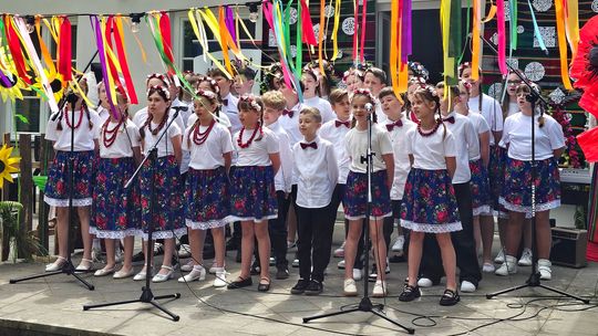 Z Przytupem w Dworku Miętne. Poznaliśmy laureatów festiwalu muzyki ludowej