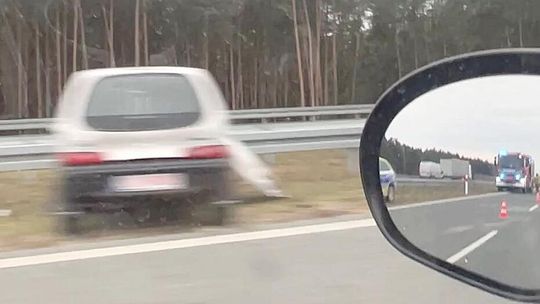 Zasnął za kierownicą na S17