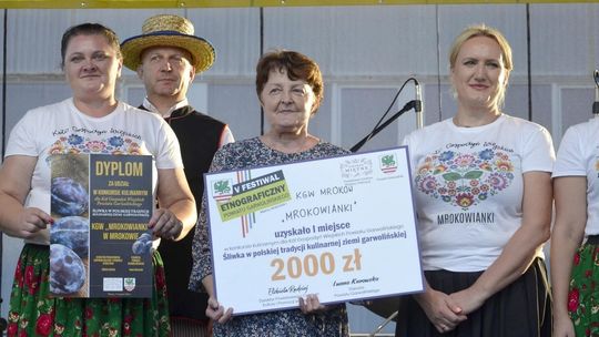 Żeberka z Mrokowa najlepszą potrawą ze śliwką