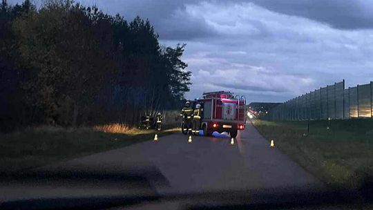 Zjechał z drogi i uderzył w przepust