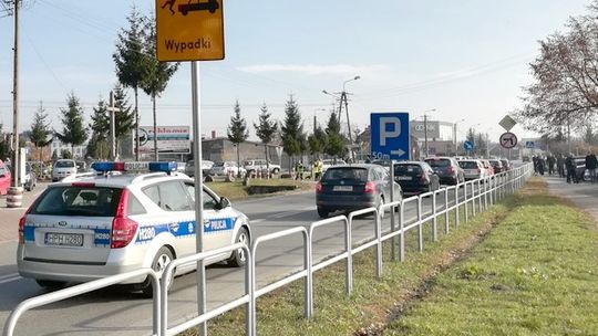 Znicz 2019. Wypadek i 18 kolizji