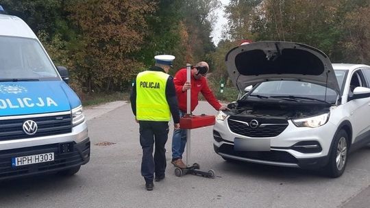 Zobacz, gdzie bezpłatnie sprawdzisz światła samochodu