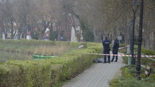 Zwłoki mężczyzny w rzece