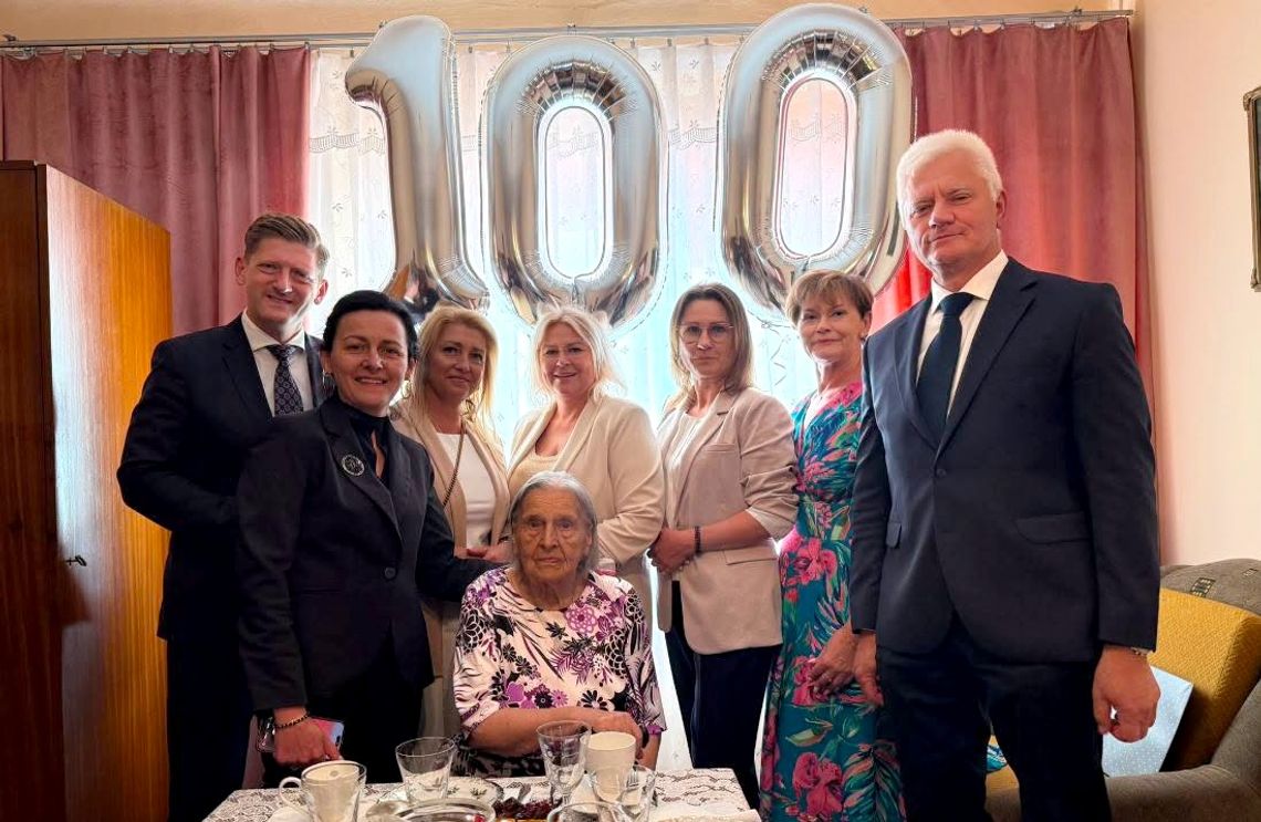 100. urodziny najstarszej mieszkanki Łaskarzewa 100. urodziny najstarszej mieszkanki Łaskarzewa