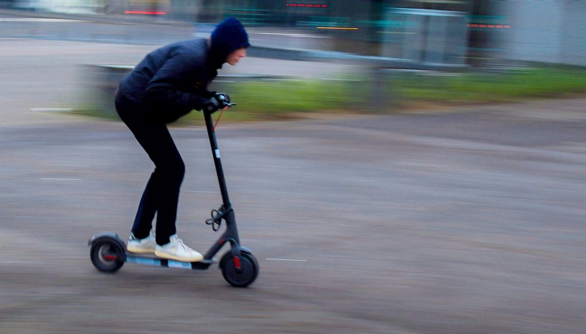 13-latek z hulajnogi elektrycznej trafił do szpitala