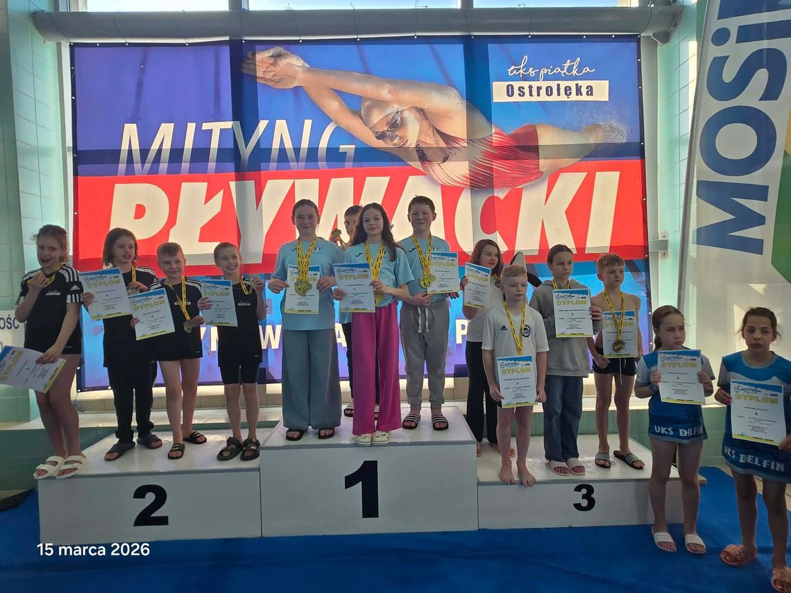 18 medali pływaków Mazowsza Miętne w Ostrołęce 18 medali pływaków Mazowsza Miętne w Ostrołęce