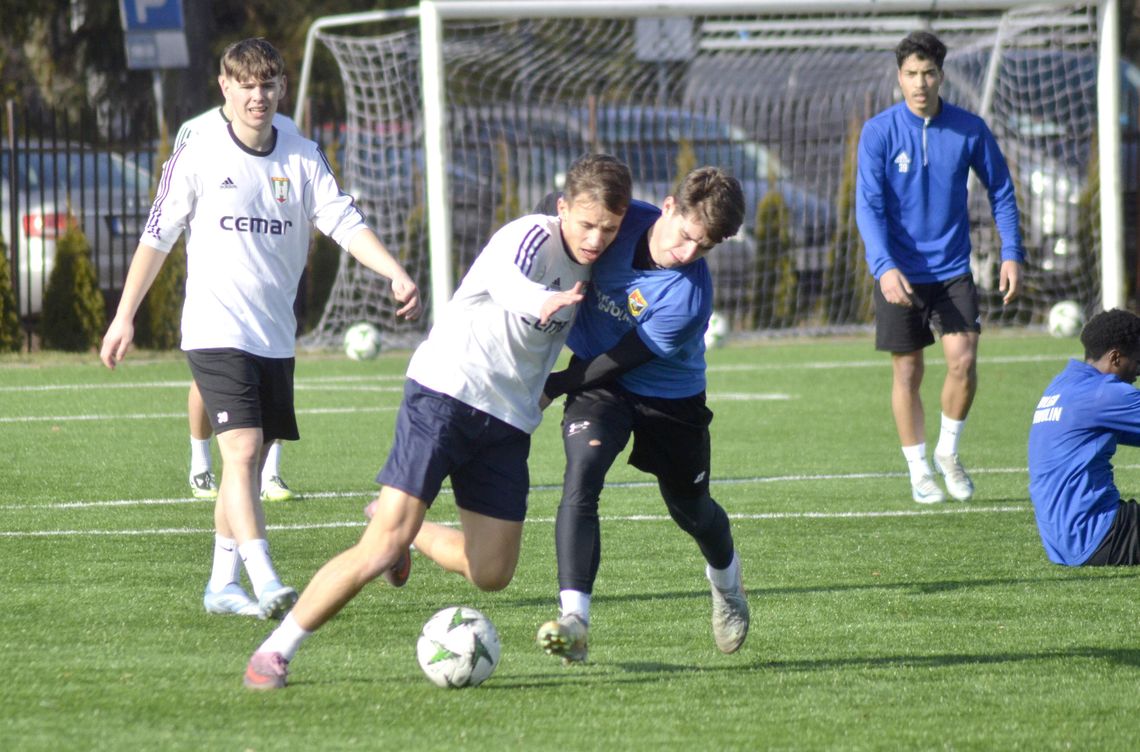 3:0 i 6:1 w sparingach Wilgi