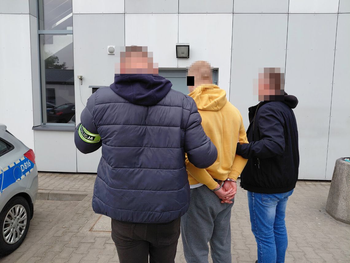 5,5 kg narkotyków i profesjonalna plantacja. 25-latek w rękach policji [wideo]