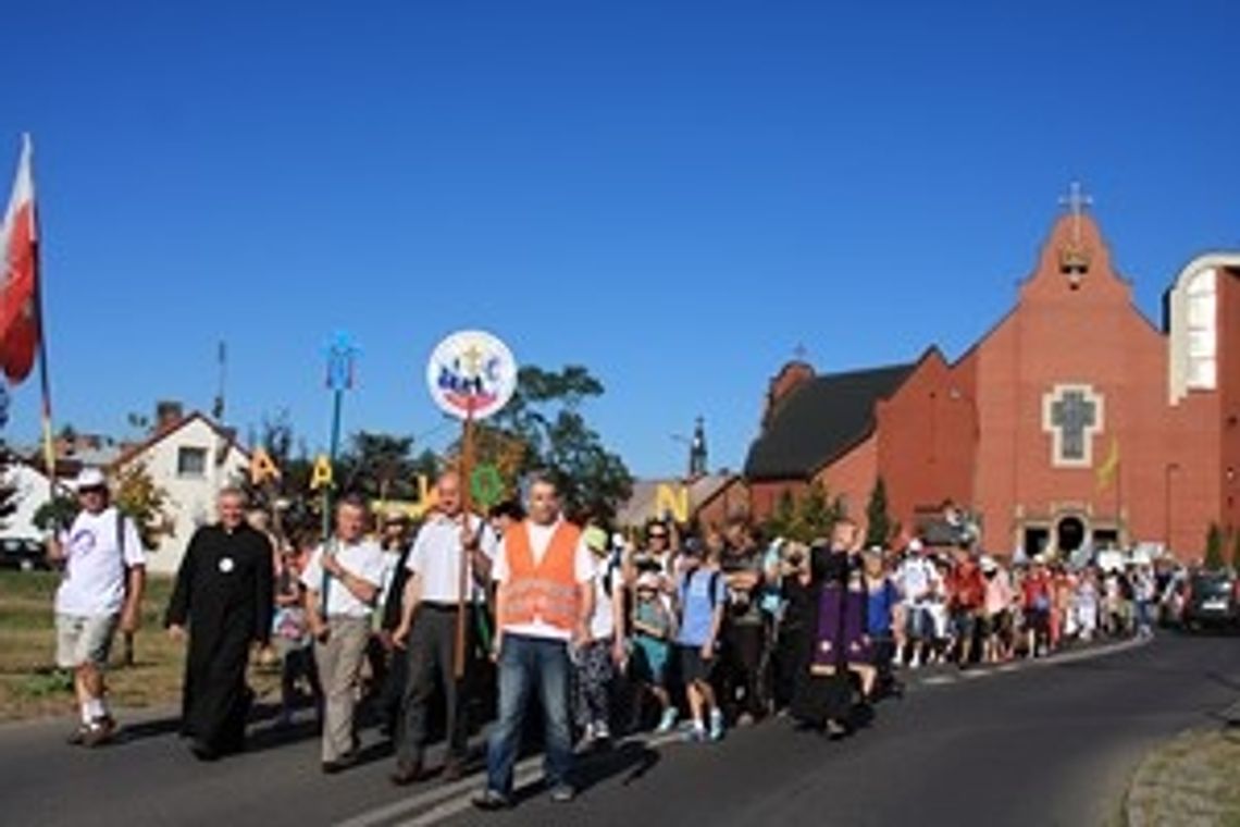 7A i 7B już na szlaku! 33. PPP na Jasną Górę