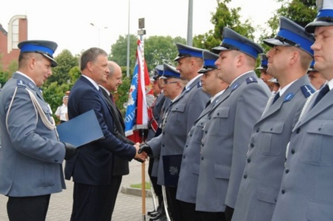 97 lat policji ? 47 awansów 