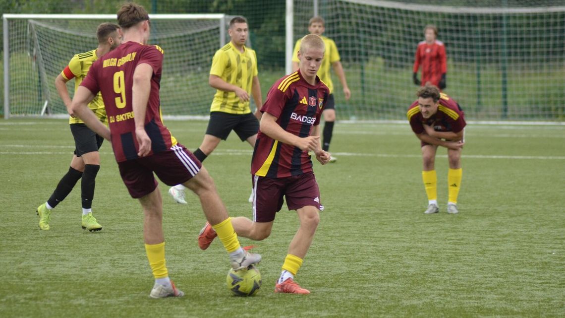 Amur Wilga liderem A-Klasy