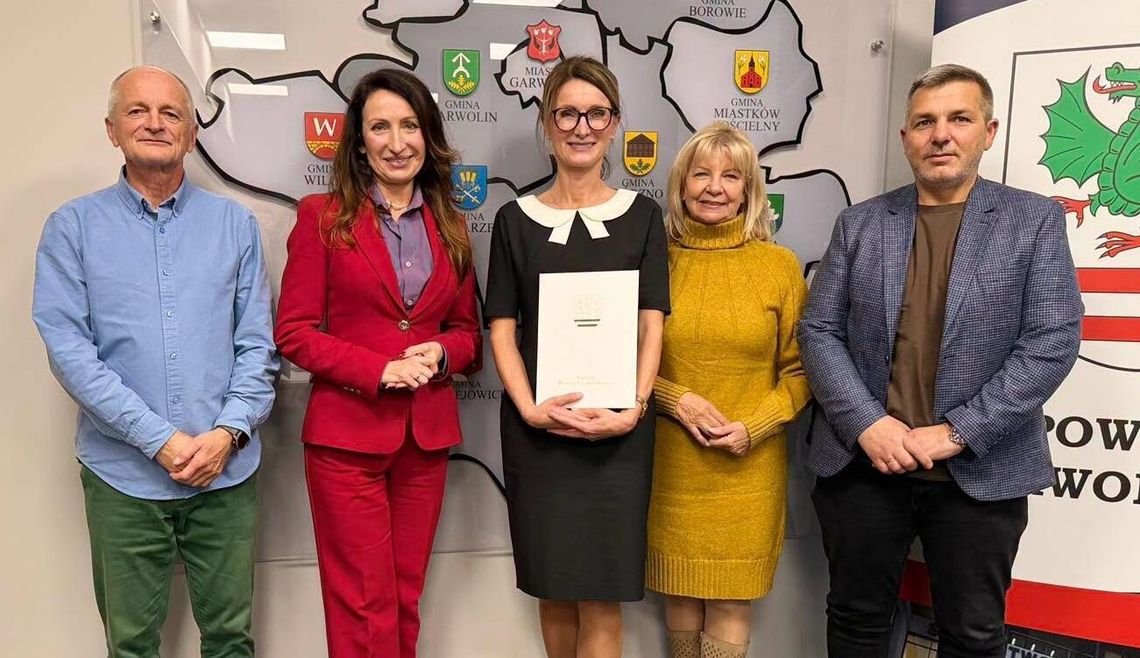 Anna Grzegrzółka-Woźniak pokieruje Powiatowym Centrum Kultury i Promocji w Miętnem Anna Grzegrzółka-Woźniak pokieruje Powiatowym Centrum Kultury i Promocji w Miętnem