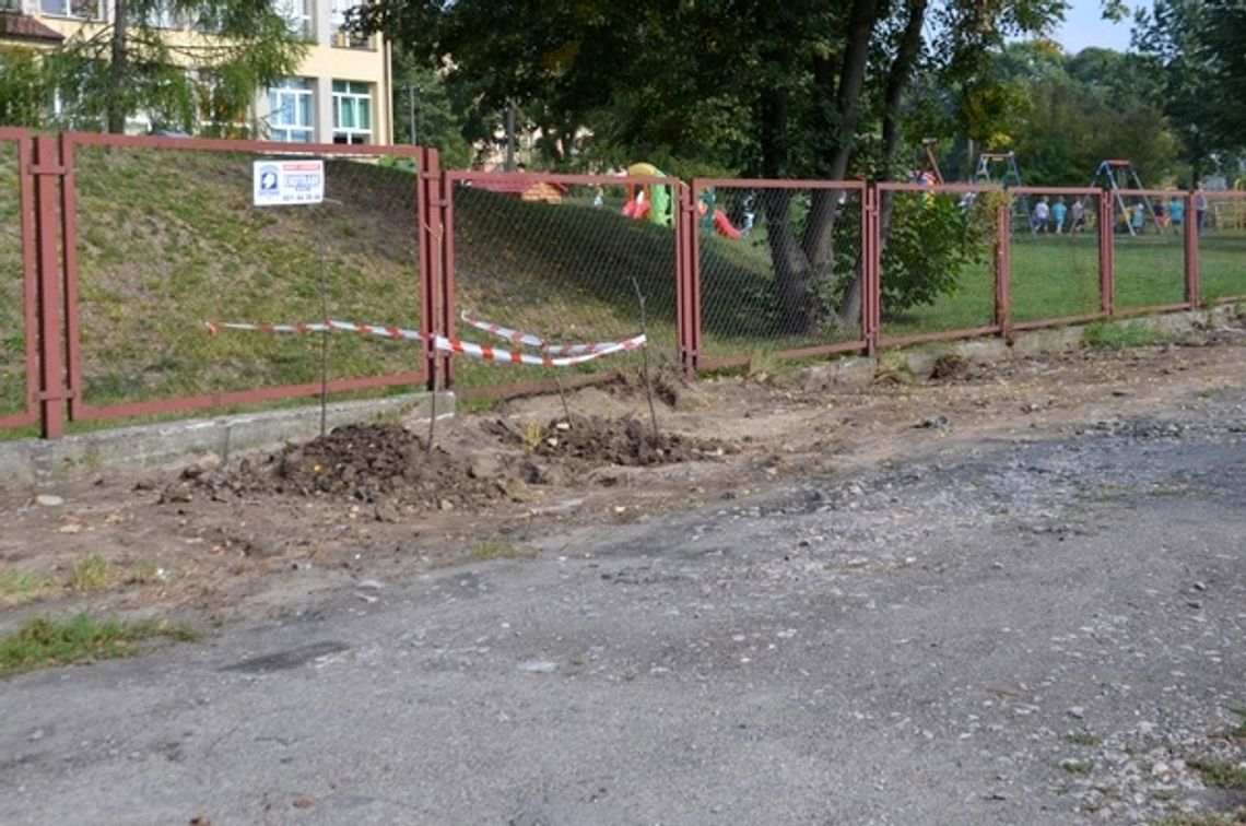 Bekierskiej w remoncie. Powstanie parking dla nowej hali