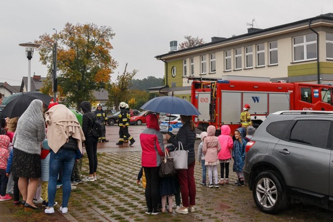 Dzieci z przedszkola ewakuowano do kościoła