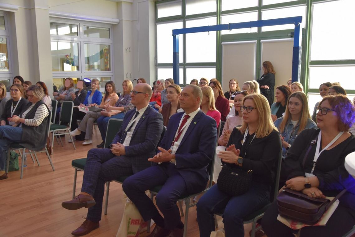 I Konferencja Gminna ,,O sile relacji i uważności w edukacji przedszkolnej” I Konferencja Gminna ,,O sile relacji i uważności w edukacji przedszkolnej”