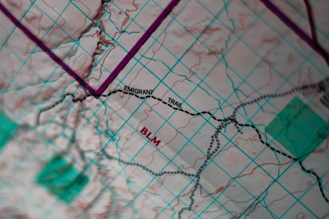 Jak sprawdzić mapę wód gruntowych przed zakupem działki?