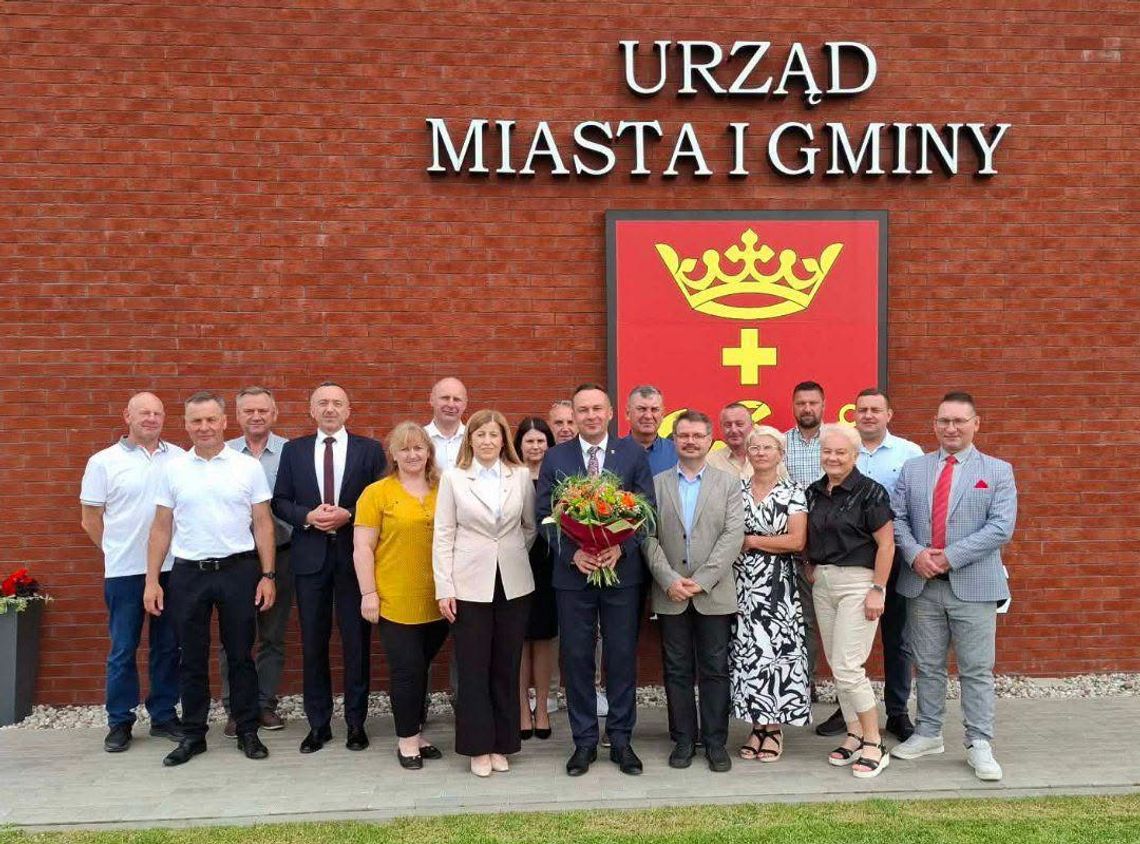 Jednogłośne absolutorium i wotum zaufania dla burmistrza Maciejowic Jednogłośne absolutorium i wotum zaufania dla burmistrza Maciejowic
