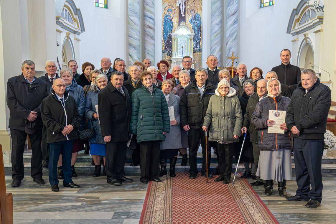 Jubileusz pożycia małżeńskiego w gminie Trojanów. Uhonorowano 20 par Jubileusz pożycia małżeńskiego w gminie Trojanów. Uhonorowano 20 par