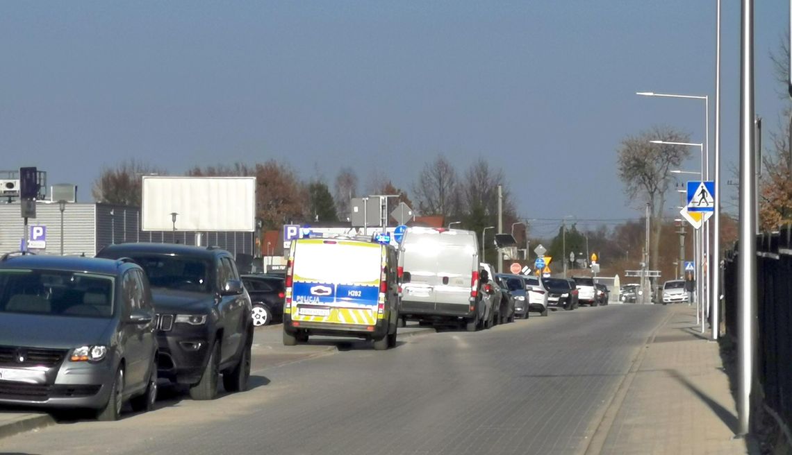 Kierowcy ignorują zakaz na ul. Zamojskiej w Garwolinie. Policja wszczęła już 88 postępowań