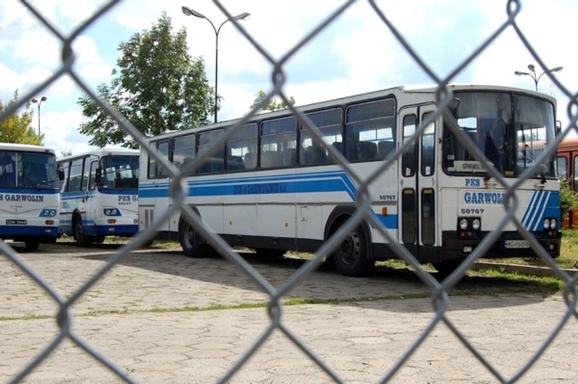 Kilkadziesiąt autobusów PKS wyrejestrowanych