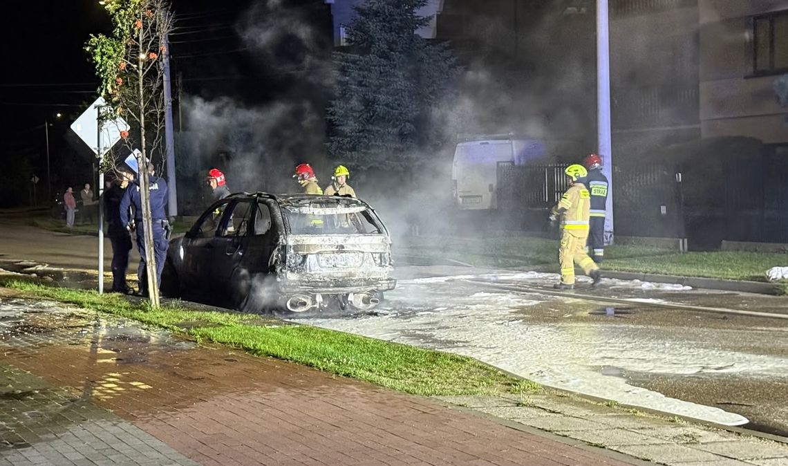Kolejny pożar auta w powiecie