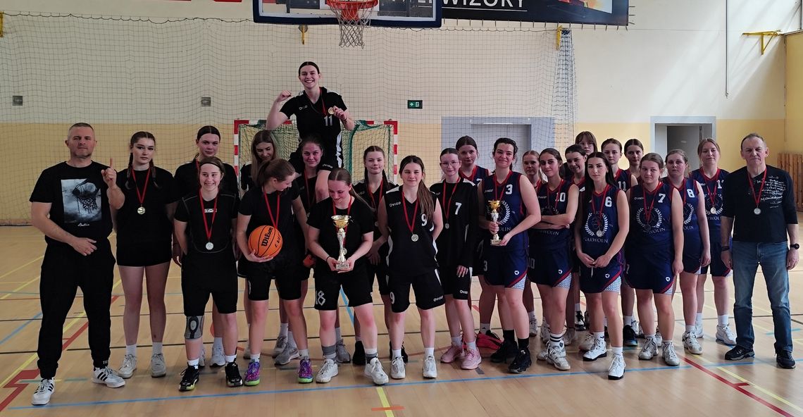 Koszykarki Ekonomika po 14 latach ponownie mistrzyniami powiatu