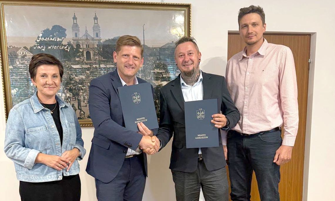 Łaskarzew zmodernizuje sieć wodociągową. Podpisano umowę za ponad 2,6 mln zł Łaskarzew zmodernizuje sieć wodociągową. Podpisano umowę za ponad 2,6 mln zł