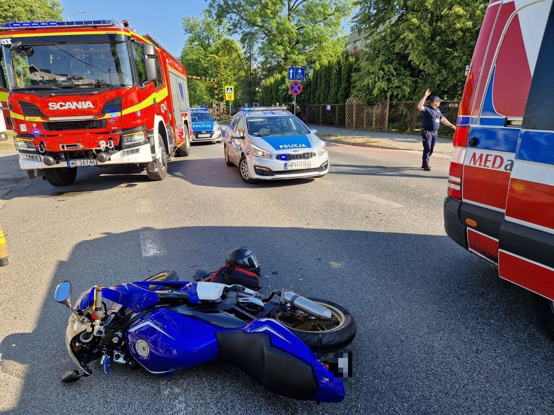 Lato z pasją, ale bezpieczne – policjanci przypominają o odpowiedzialnej jeździe motocyklem