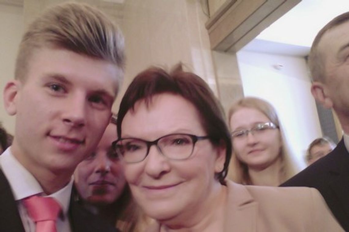 Ma średnią 5,81 i selfie z premier Kopacz